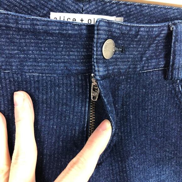 Alice + Olivia Skinny Zip Ankle Dark Wash Jeans  0 - Picture 4 of 16